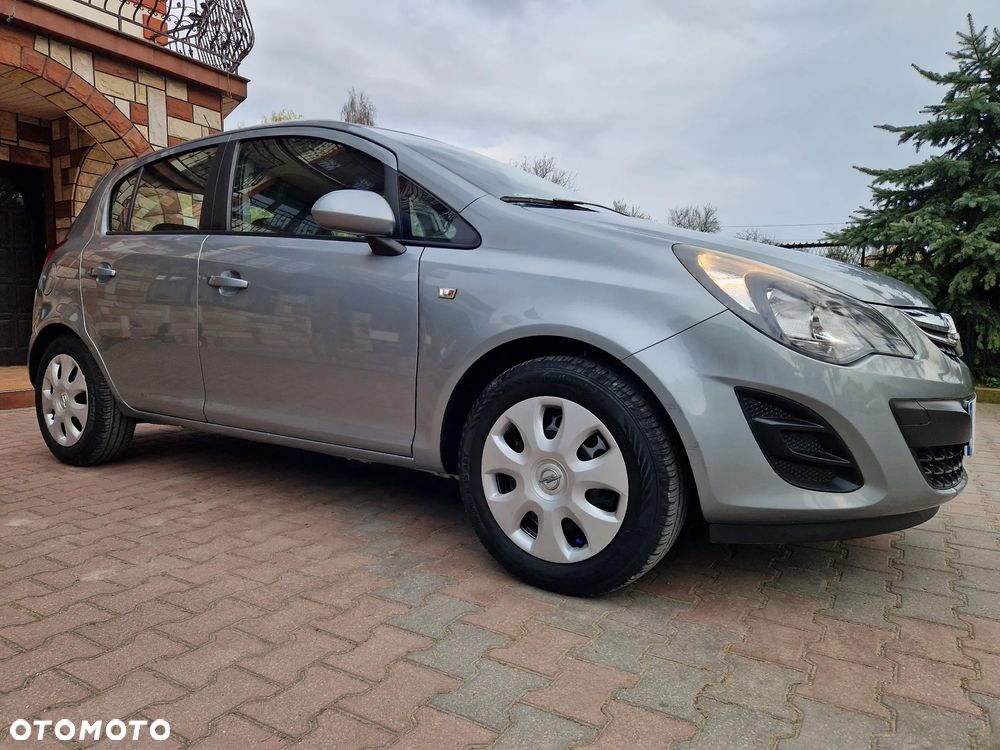 Opel Corsa 1.2 16V Enjoy - 11