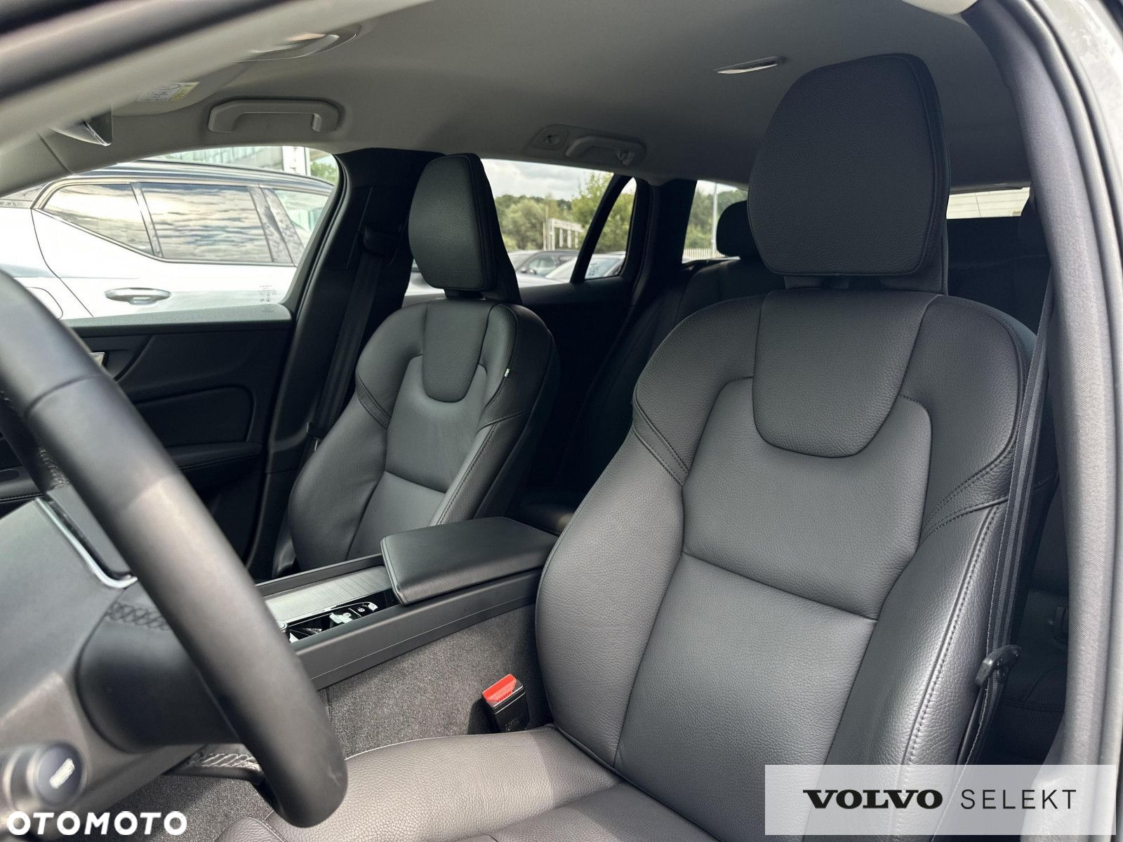 Volvo V60 Cross Country - 11