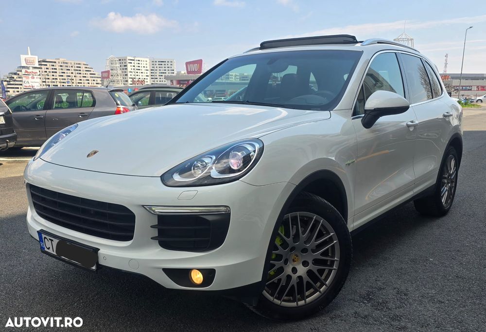 Porsche Cayenne - 8