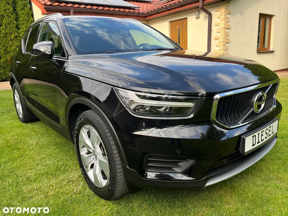 Volvo XC 40 D3 Momentum Pro - 2