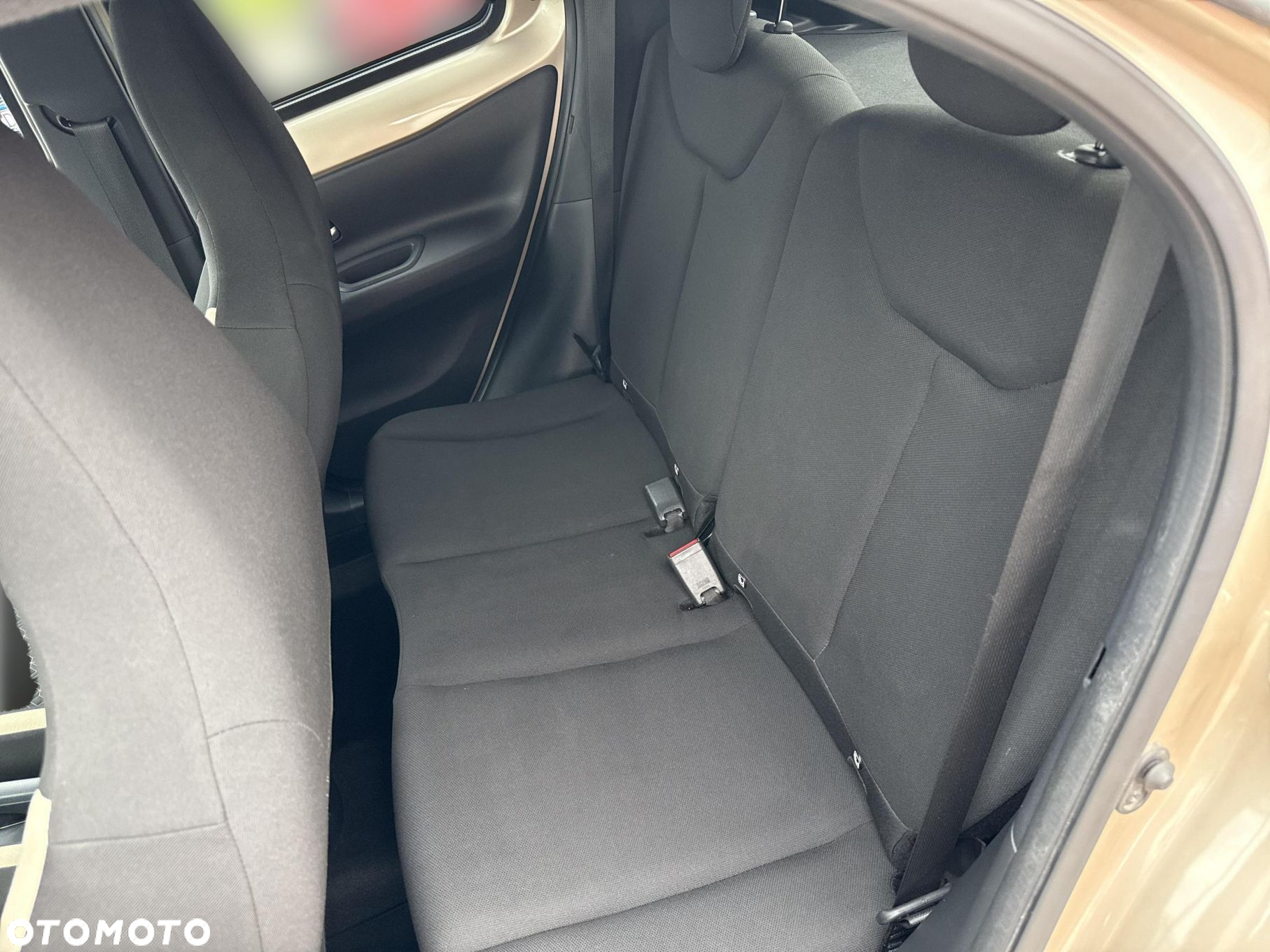 Toyota Aygo X 1.0 VVT-i Style CVT - 10