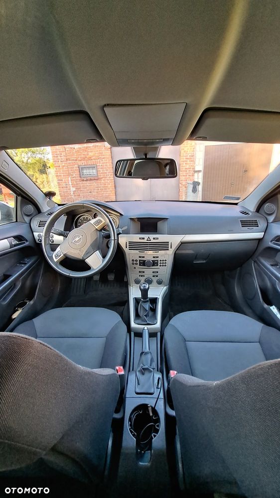 Opel Astra - 12