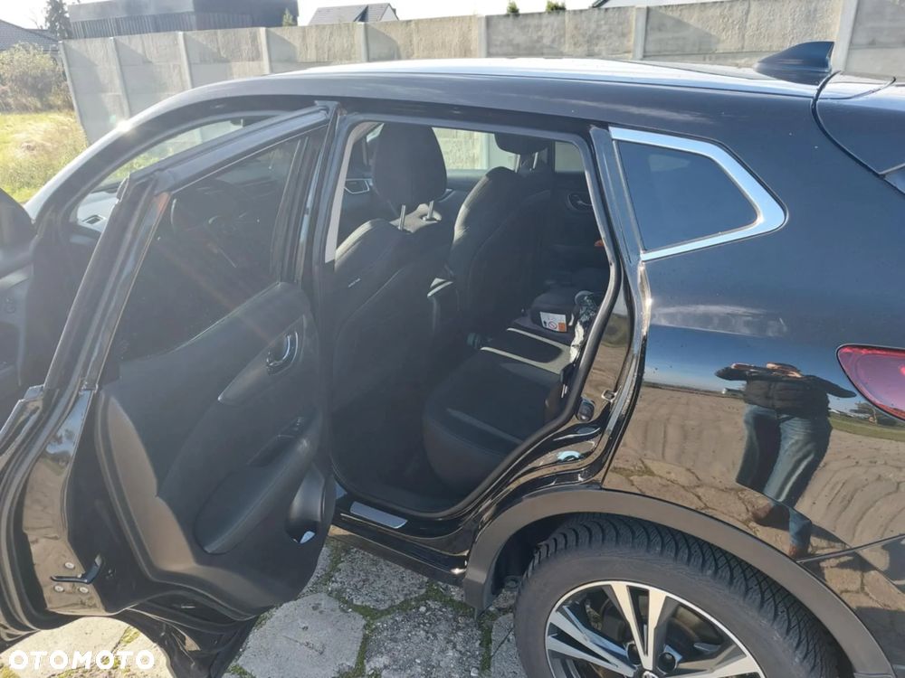 Nissan Qashqai - 4