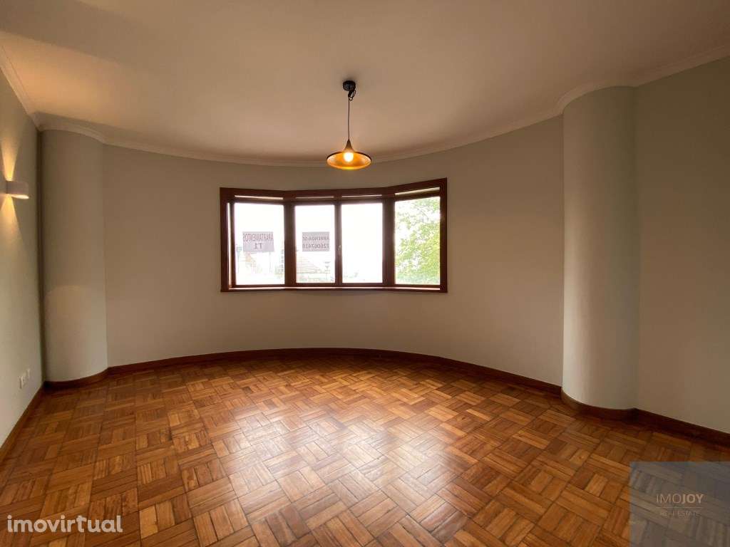 Fantástico Apartamento T1 para Arrendamento sobre o Douro - Grande imagem: 3/23