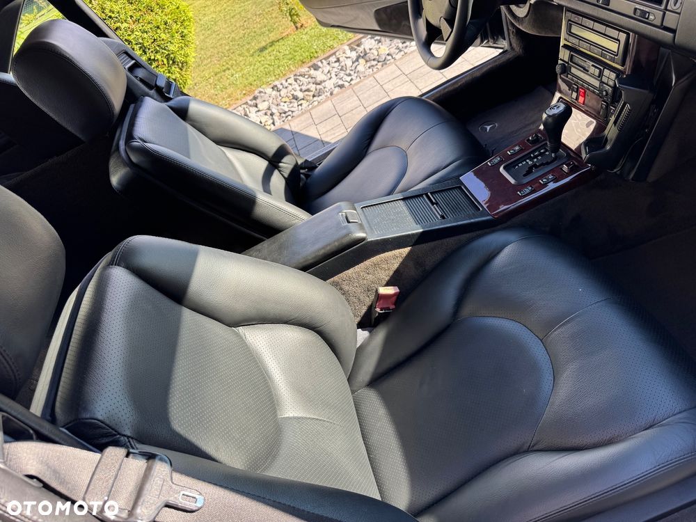 Mercedes-Benz SL - 17