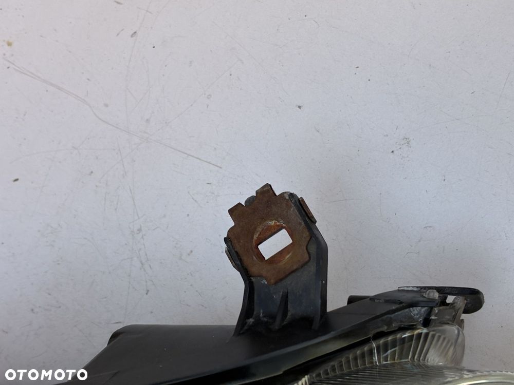 FIAT GRANDE PUNTO LAMPA PRZÓD PRZEDNIA PRAWA  EUROPA - 6