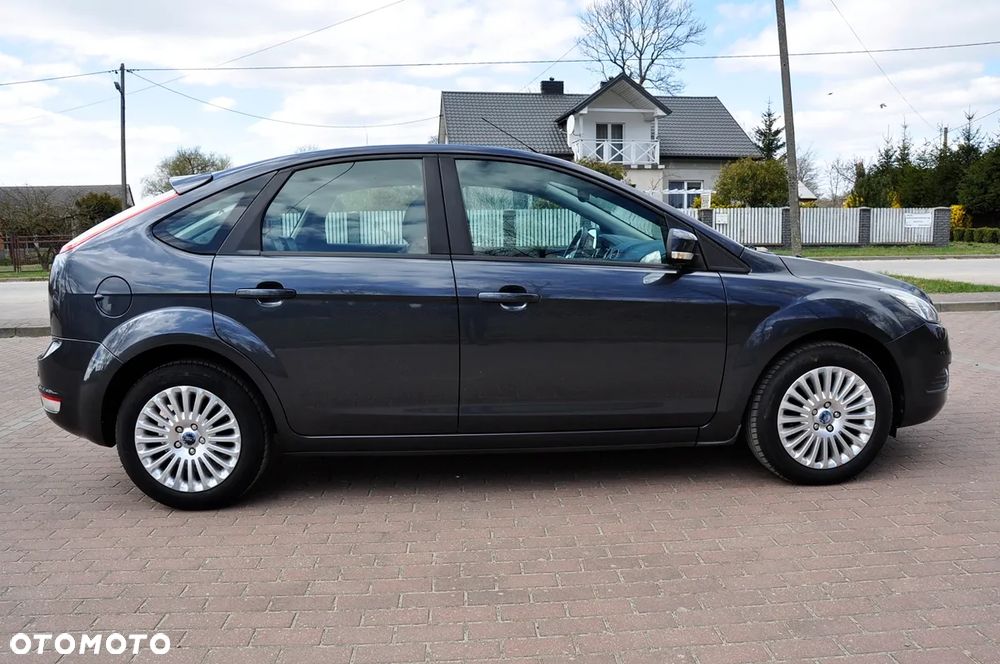 Ford Focus 1.8 Titanium - 3