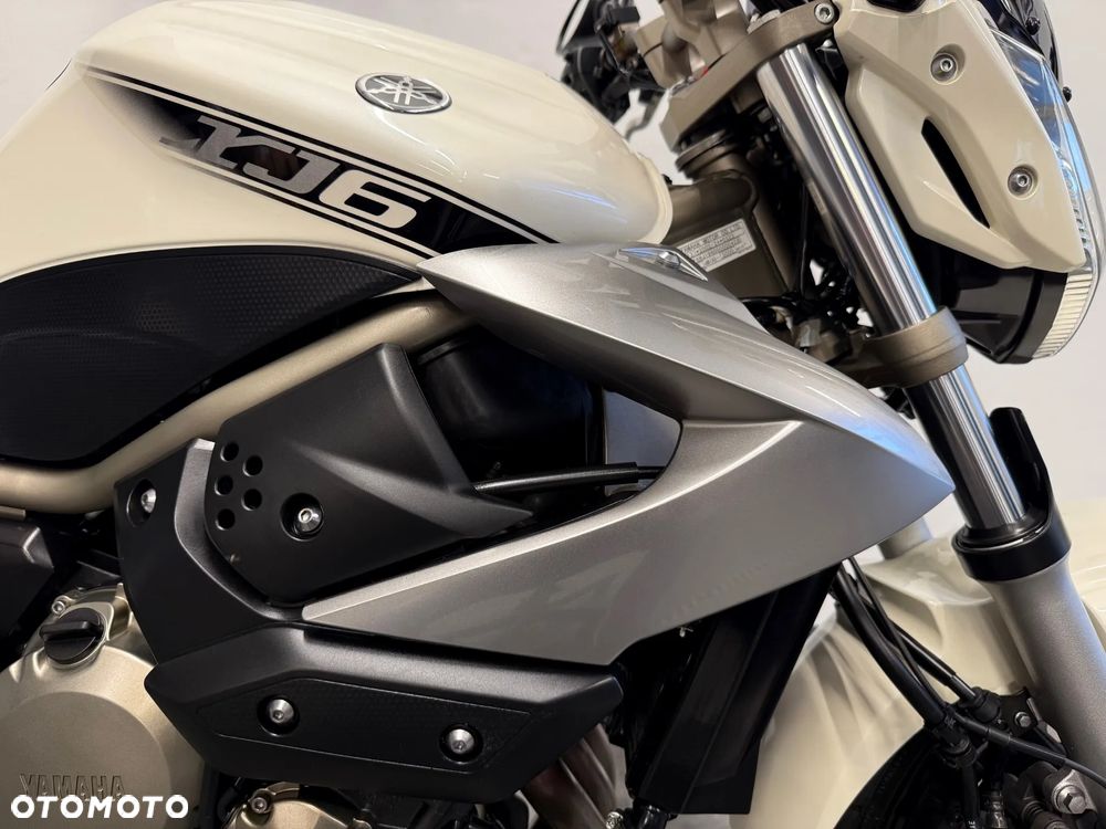 Yamaha XJ - 32