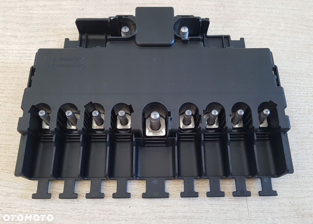 mercedes s w223 obudowa obudowa bezpieczników bsi a2235403856 - 1