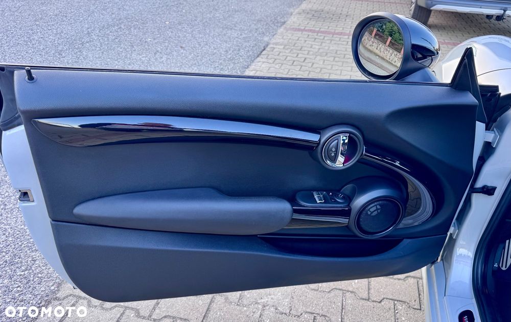 MINI John Cooper Works - 18