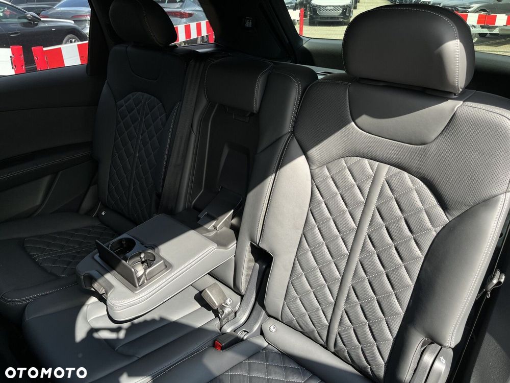 Audi Q7 - 21