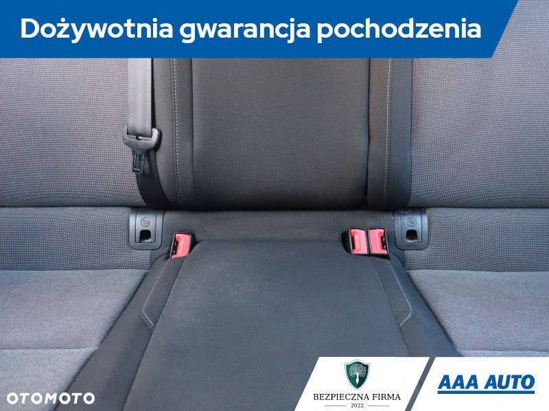 Volkswagen Golf Variant - 11