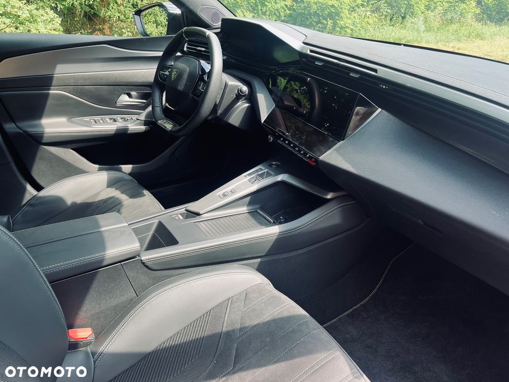 Peugeot 308 1.6 Hybrid PHEV GT Pack EAT8 - 23