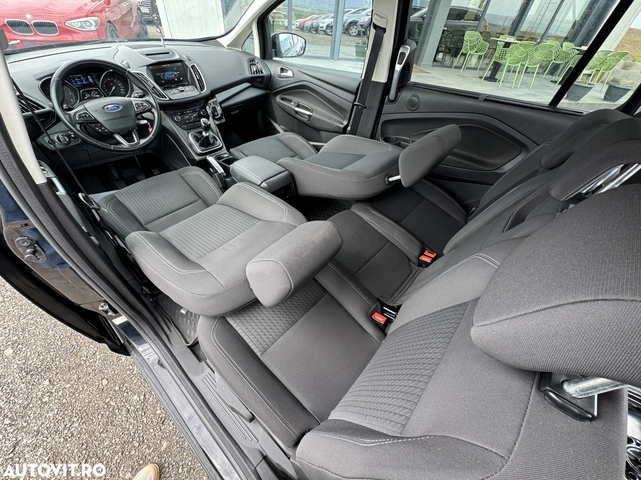 Ford Grand C-Max 1.5 TDCi Titanium - 23