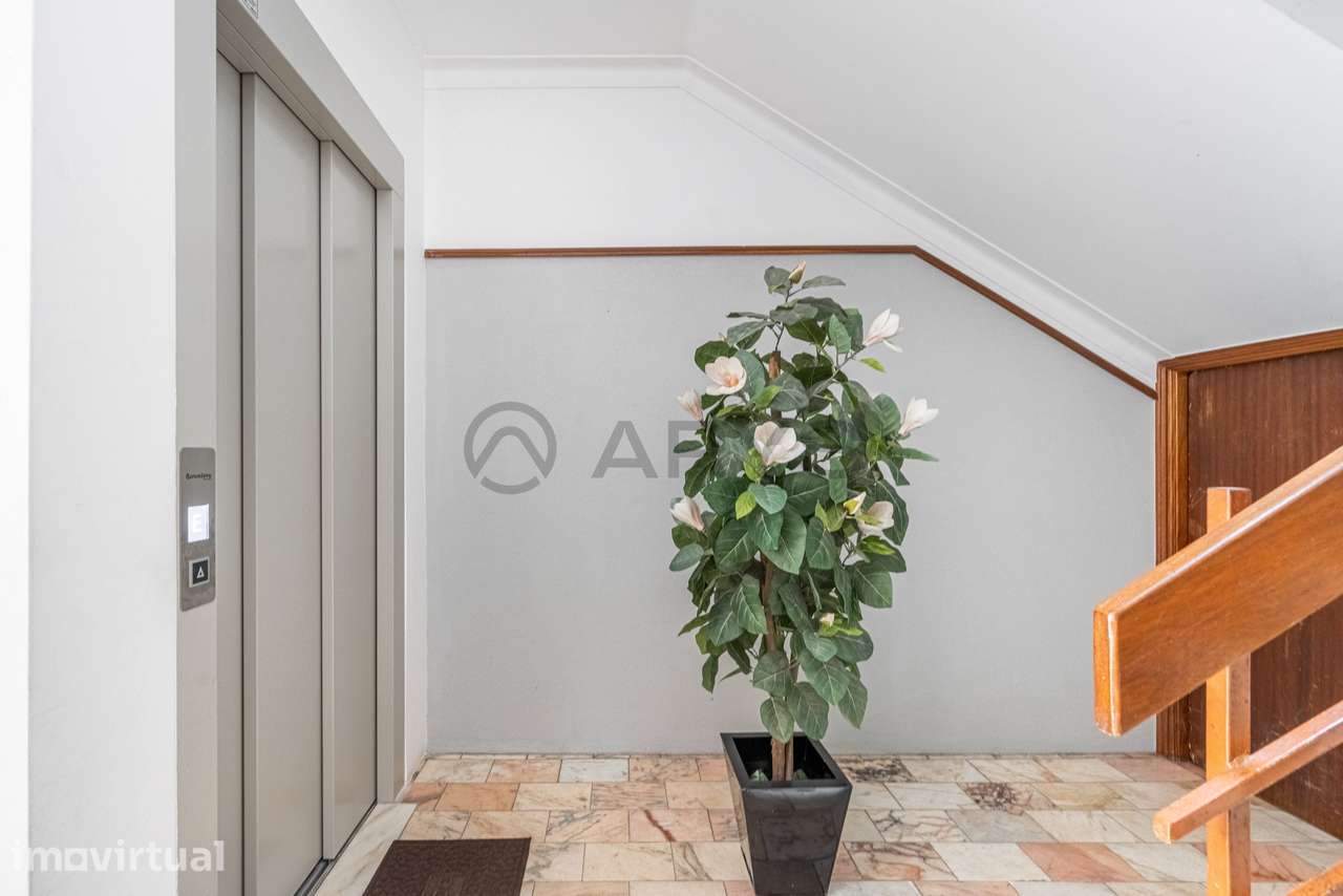 APARTAMENTO T3 EM FERREIROS, BRAGA - Grande imagem: 3/23