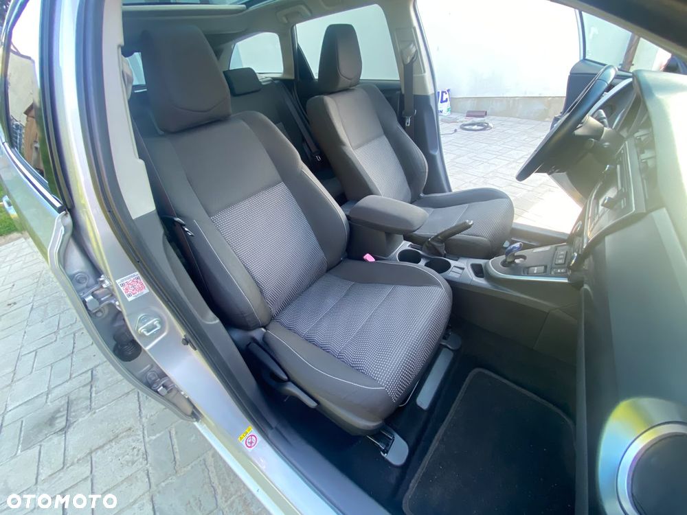 Toyota Auris - 17