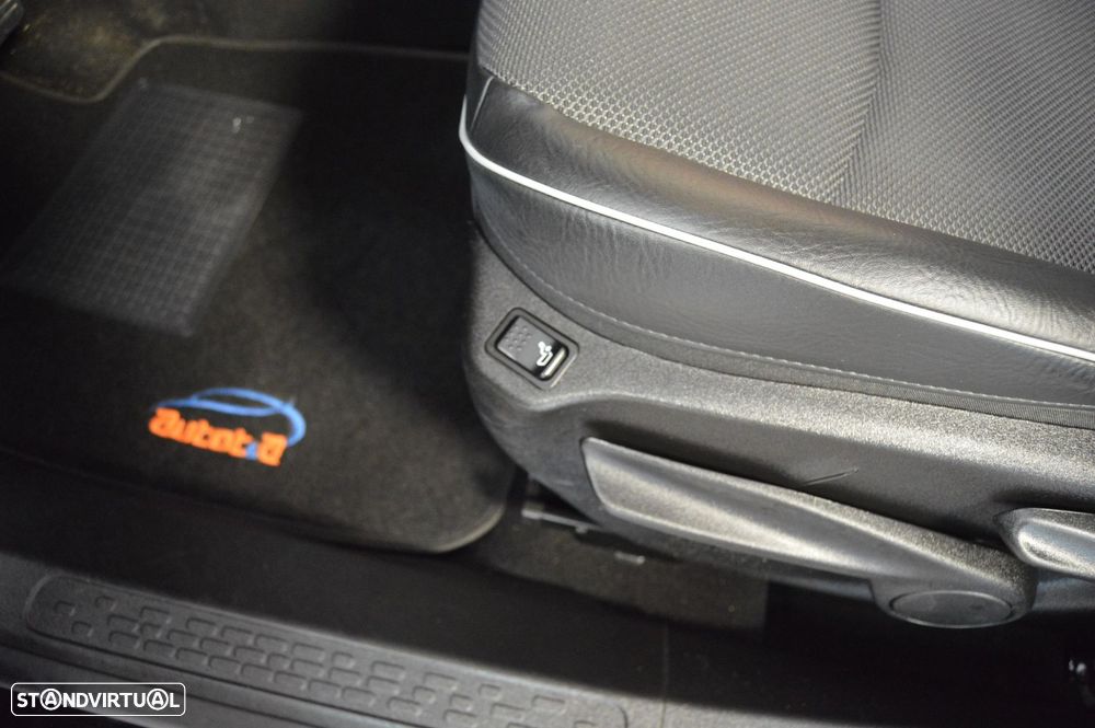 Fiat 500X 1.4 Multiair DCT 4x2 S&S Cross - 22
