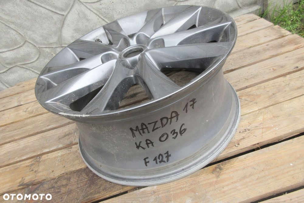 mazda oe alufelga 17 7,5j 5x114,3 et50 - 5