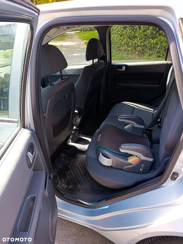 Mitsubishi Colt 1.1 Invite - 5