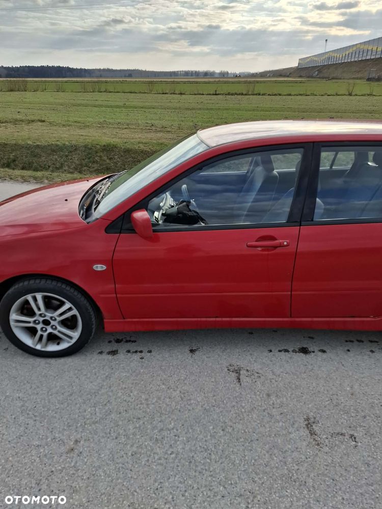 Mitsubishi Lancer 1.6 Intense - 8