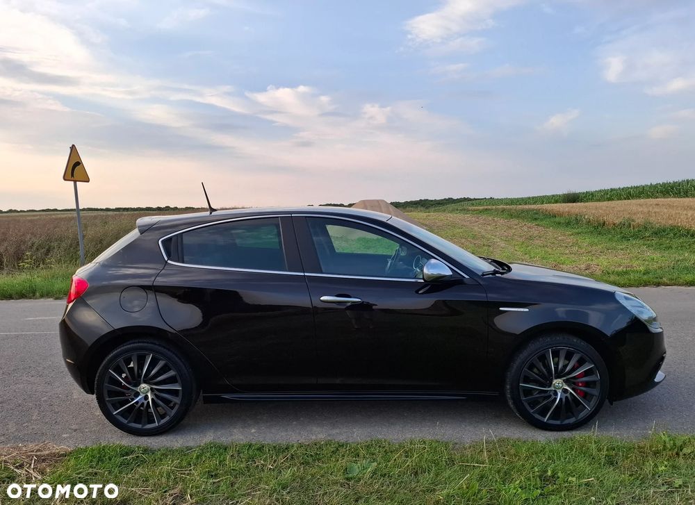 Alfa Romeo Giulietta - 4