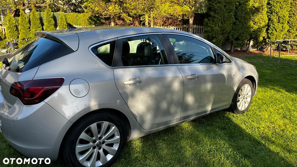 Opel Astra 1.6 - 22