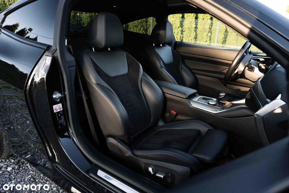 BMW Seria 4 M440i xDrive mHEV sport - 13