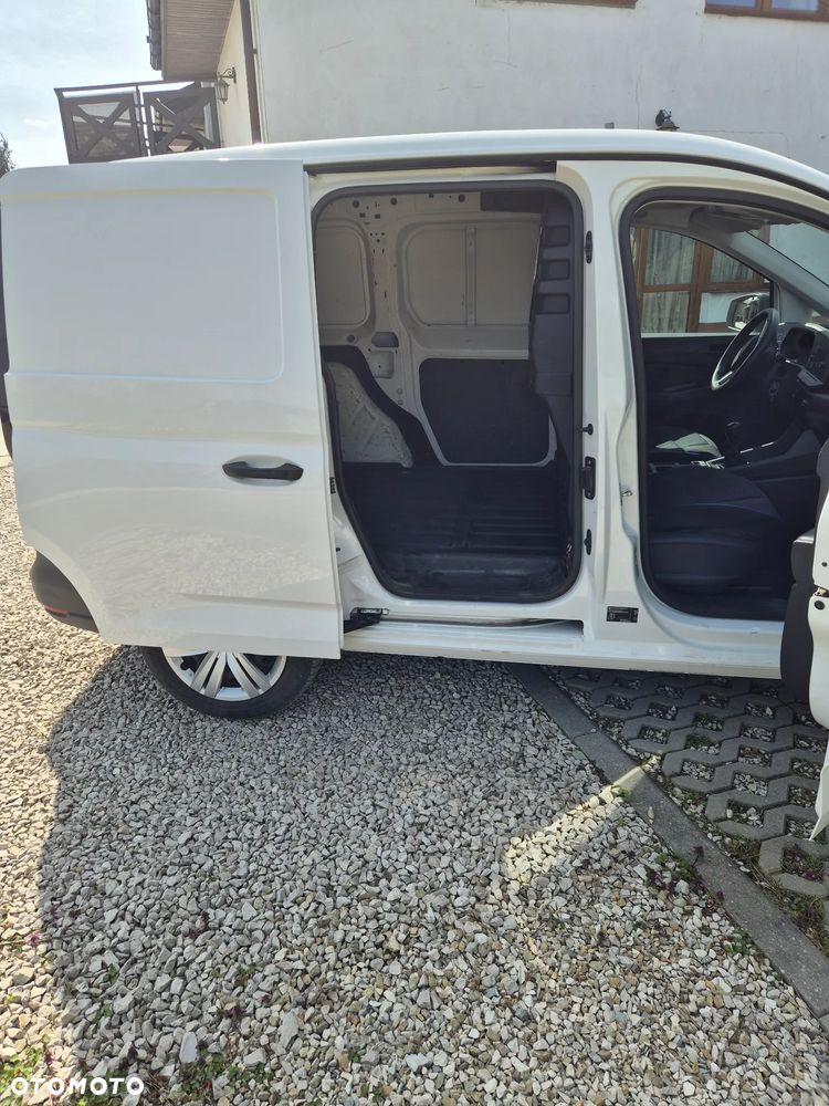 Volkswagen CADDY - 5