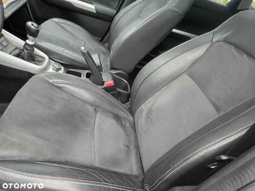 Suzuki Vitara 1.6 DDiS (4x4) Allgrip Comfort+ - 13