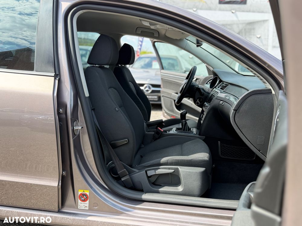Skoda Superb 1.6 TDI Ambition - 38