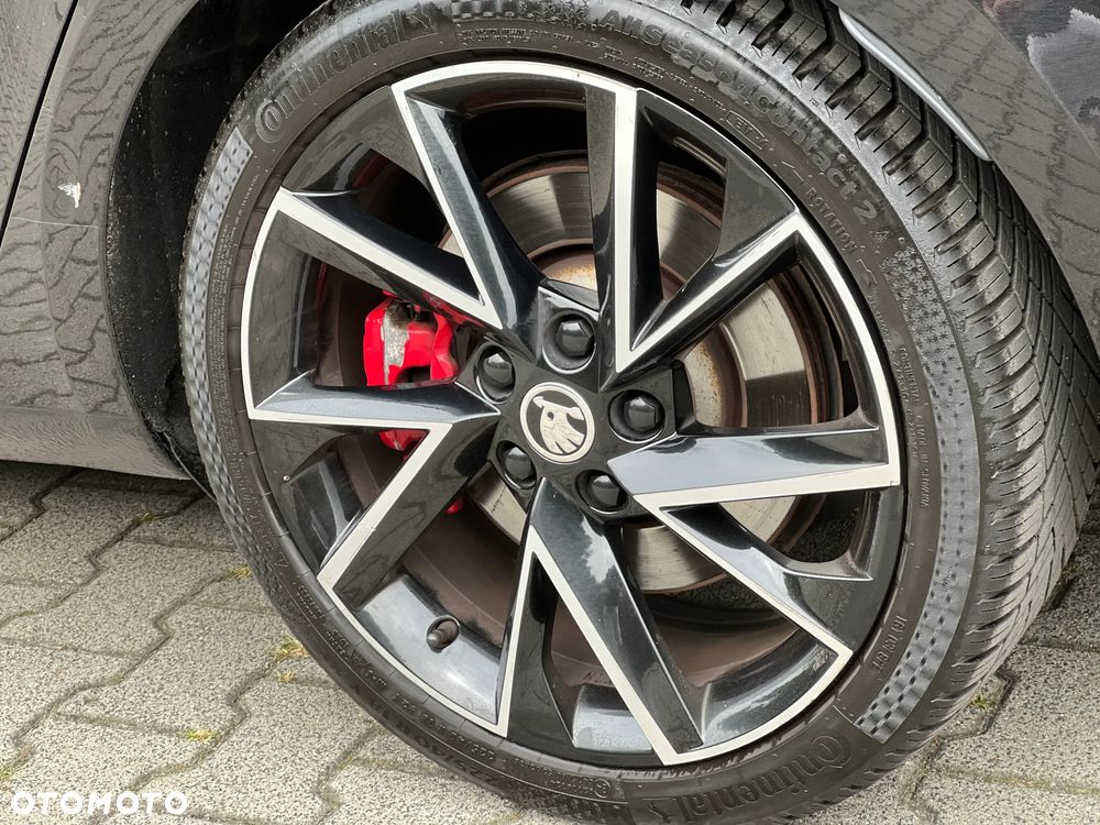 Skoda Octavia 2.0 TSI RS 245 DSG - 17