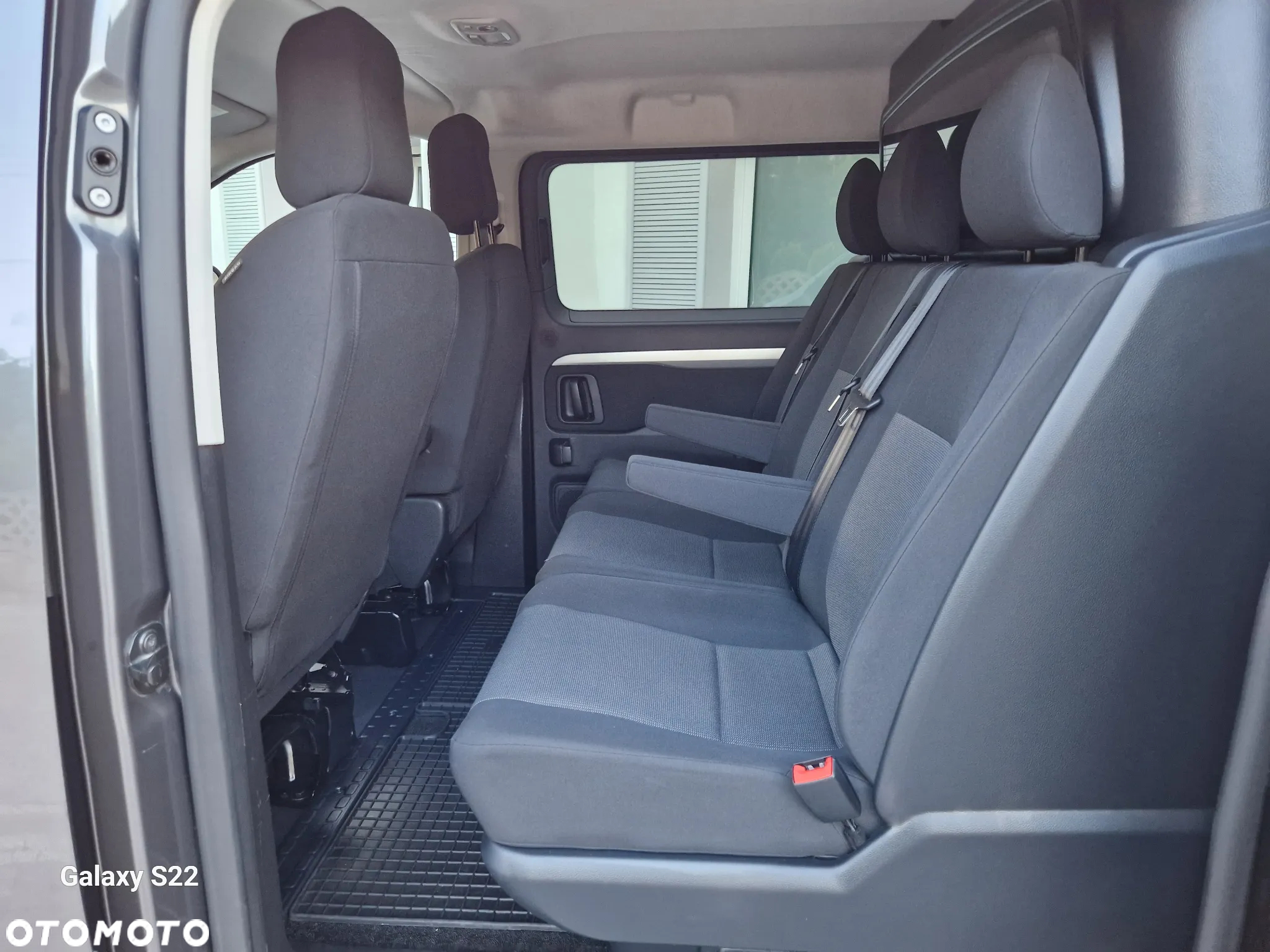 Citroën Jumpy Combi 2.0 BlueHDi XL 3,1t (bryg.) - 28