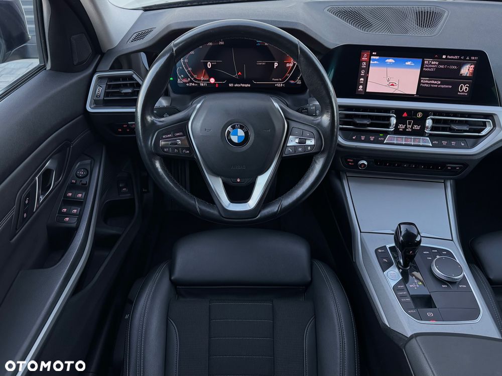 BMW Seria 3 320d xDrive MHEV Advantage - 9