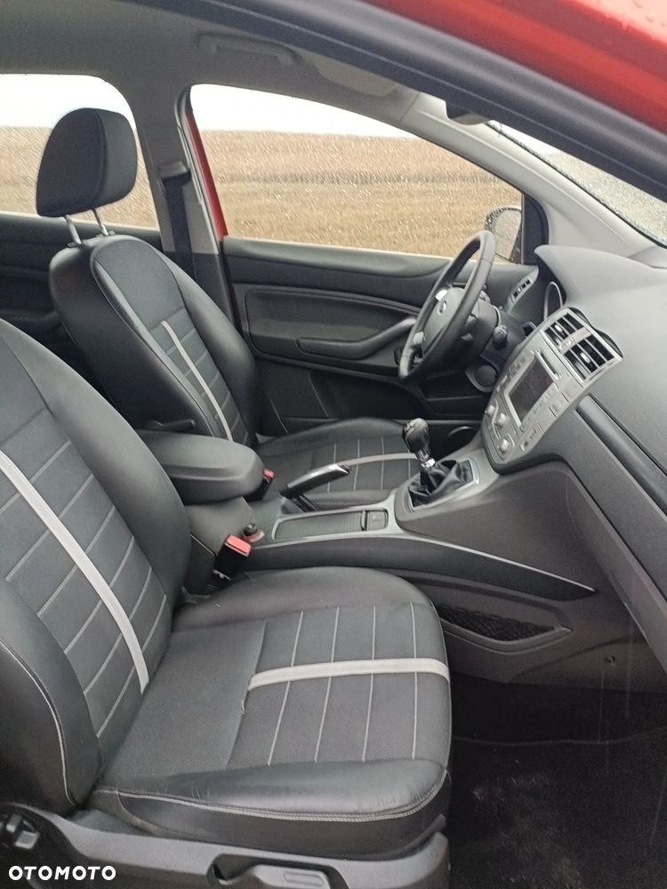 Ford Kuga 2.0 TDCi Titanium S - 14
