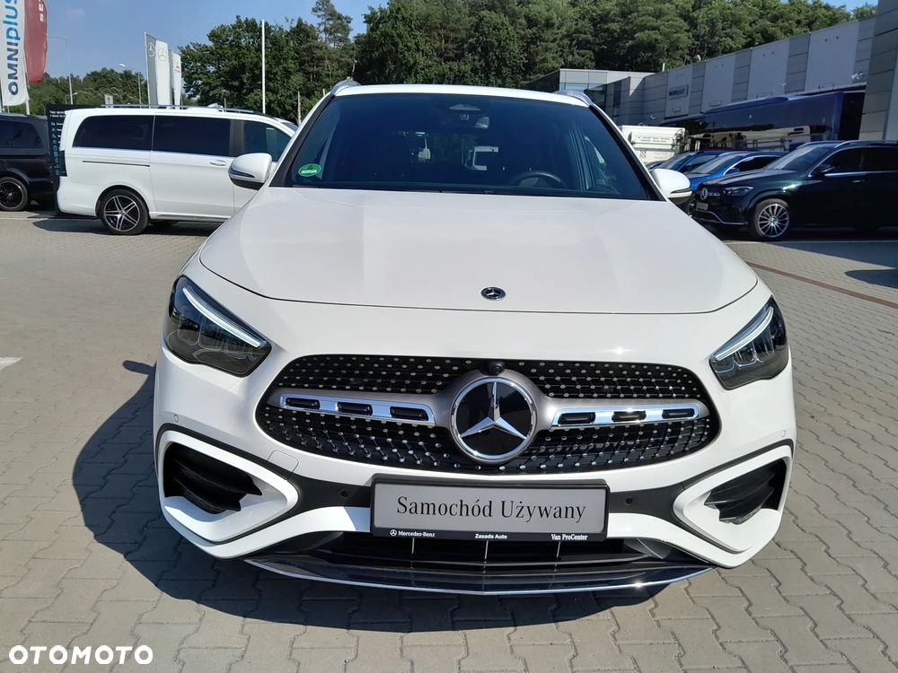 Mercedes-Benz GLA 200 AMG Line - 8