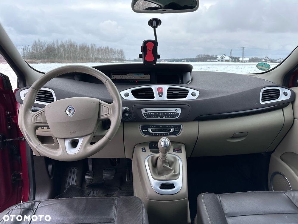 Renault Scenic TCe 130 Dynamique - 14