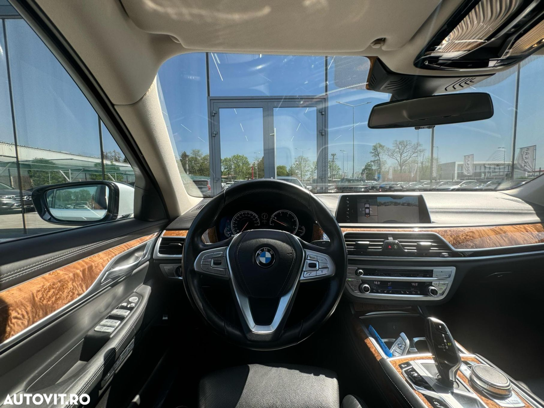 BMW Seria 7 740d xDrive - 10