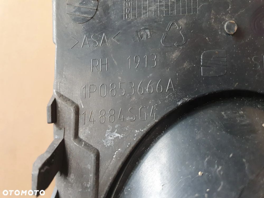 kratka zderzaka prawa SEAT LEON II 1P0853666A - 3