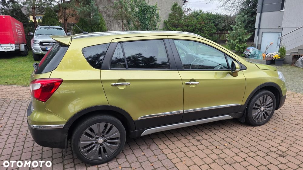Suzuki SX4 S-Cross - 14