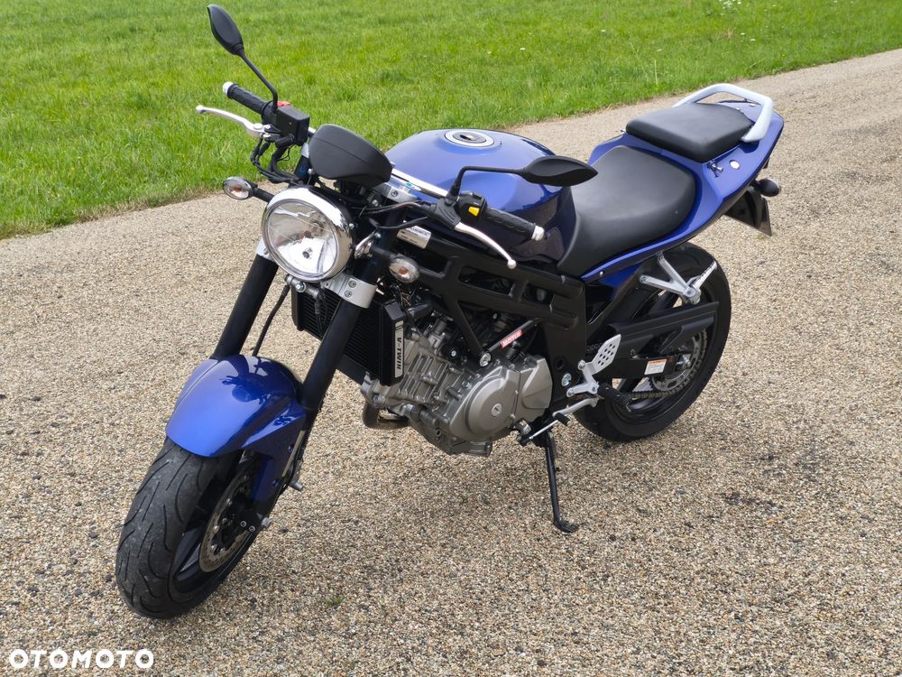 Hyosung GT Comet - 6