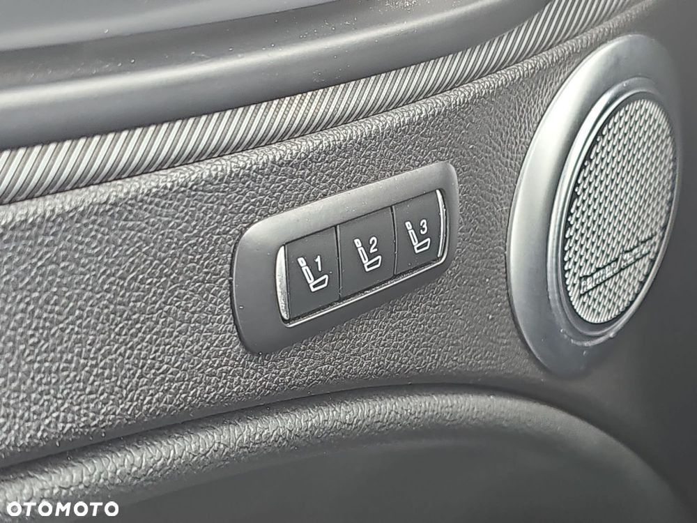 Alfa Romeo Stelvio 2.0 Turbo Veloce Q4 - 36