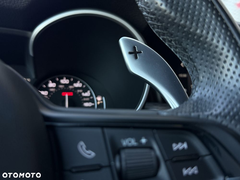 Alfa Romeo Stelvio - 27