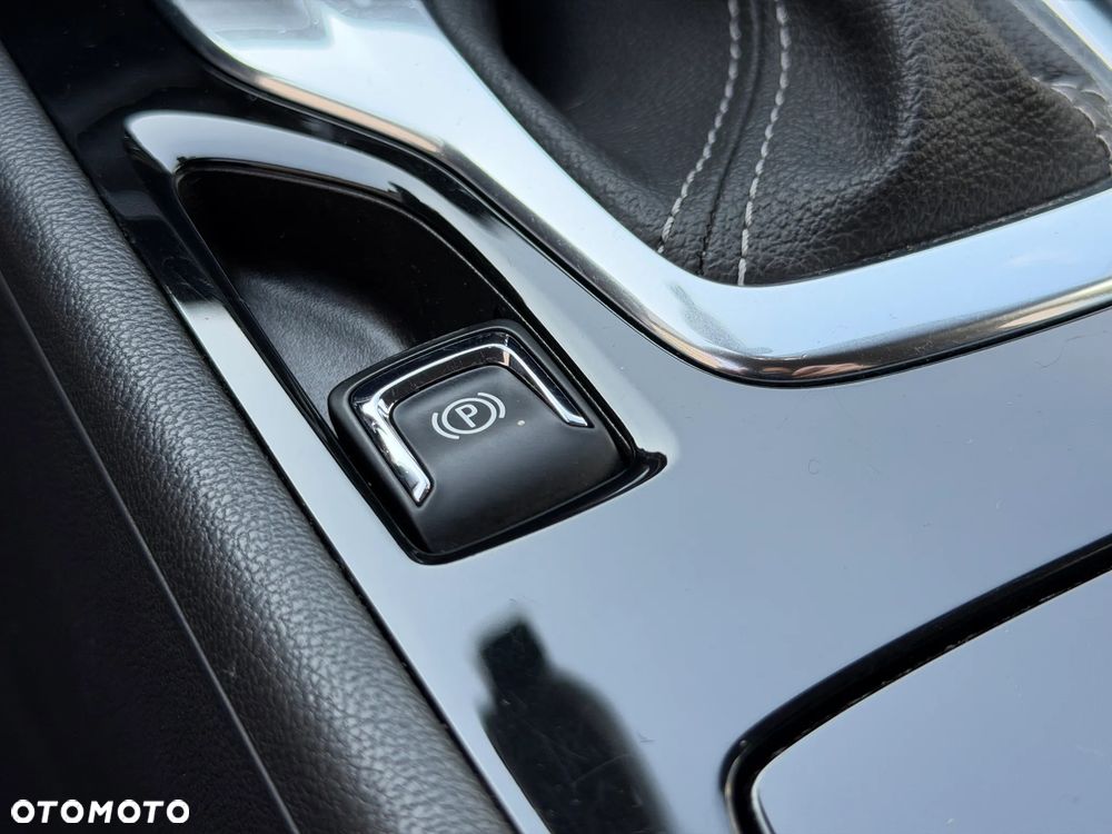Opel Insignia 2.0 CDTI Edition - 21