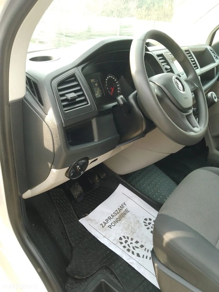 Volkswagen Transporter - 15
