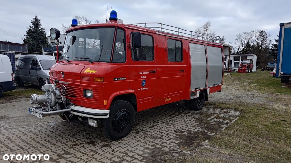 Mercedes-Benz W123 - 22