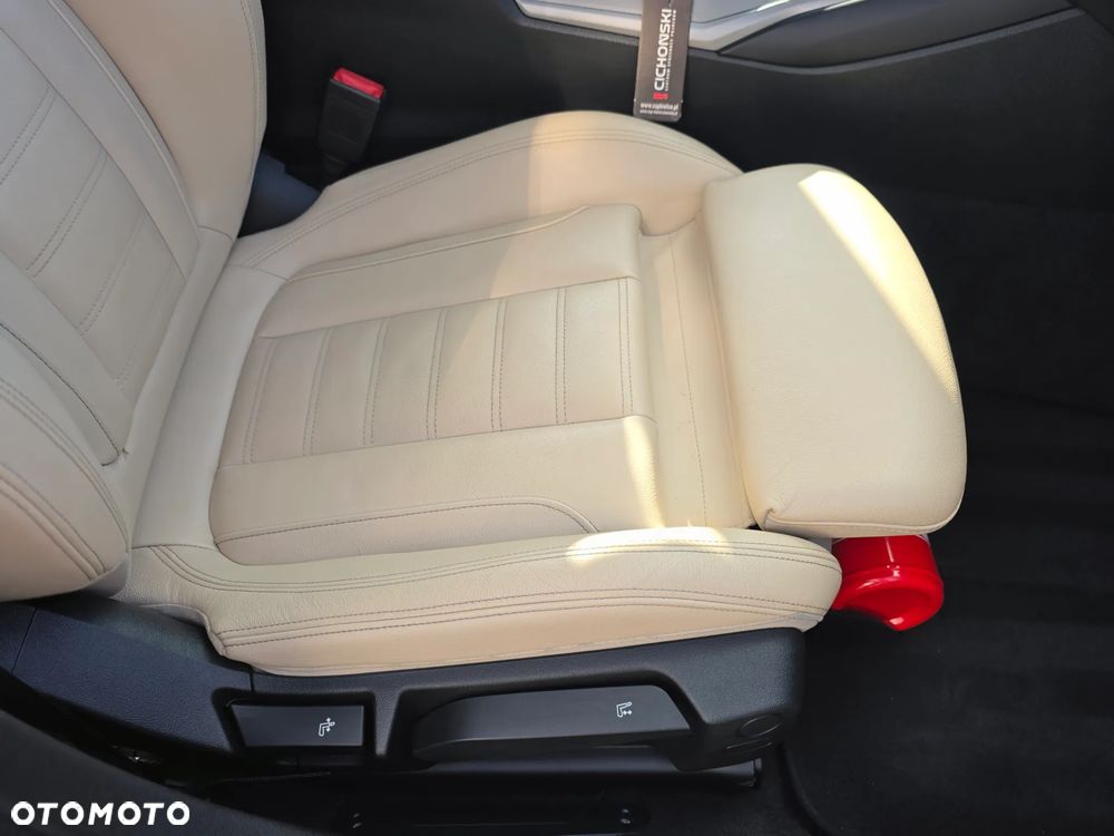BMW Seria 3 - 37