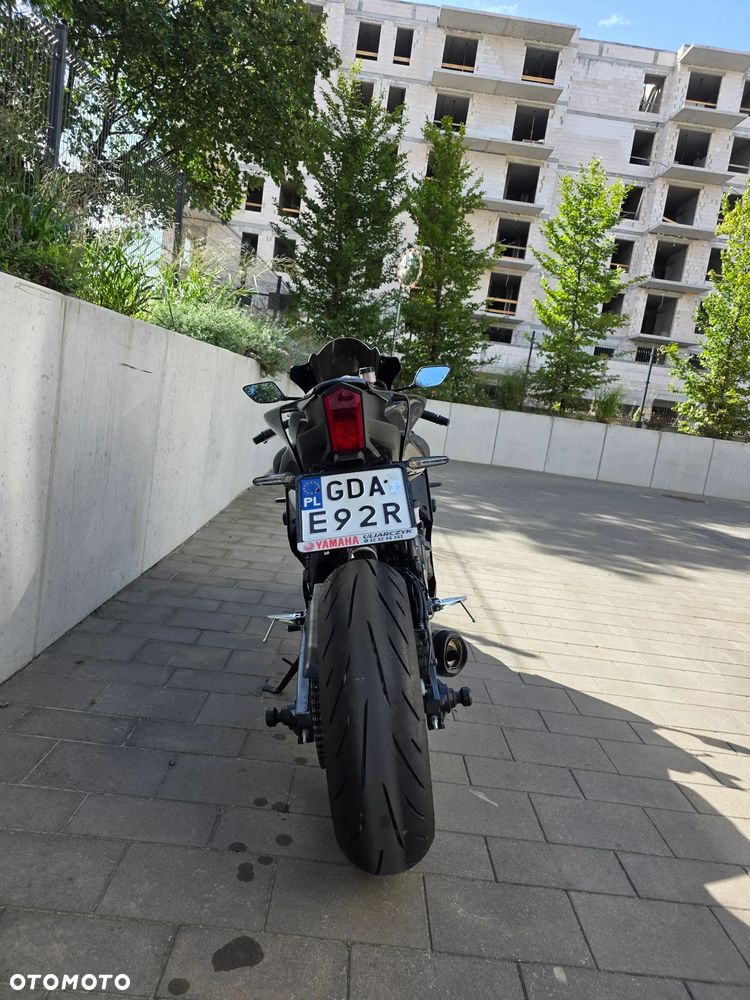 Yamaha R7 - 5