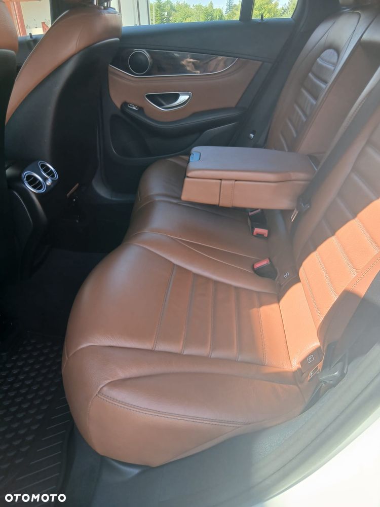 Mercedes-Benz GLC 220 d 4-Matic - 10