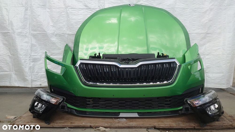 SKODA KAMIQ PRZOD MASKA ZDERZAK LAMPY BLOTNIK PAS