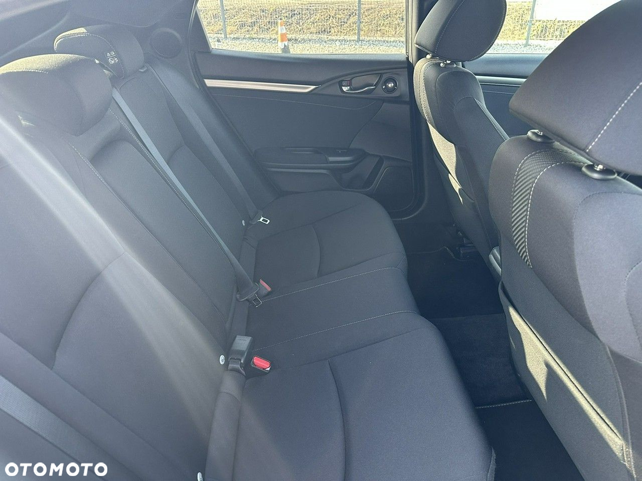 Honda Civic 1.6 i-DTEC Automatic Executive - 17